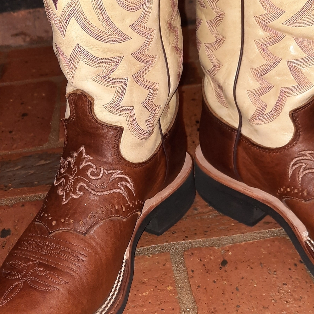 Justin Tekno Crepo Boots